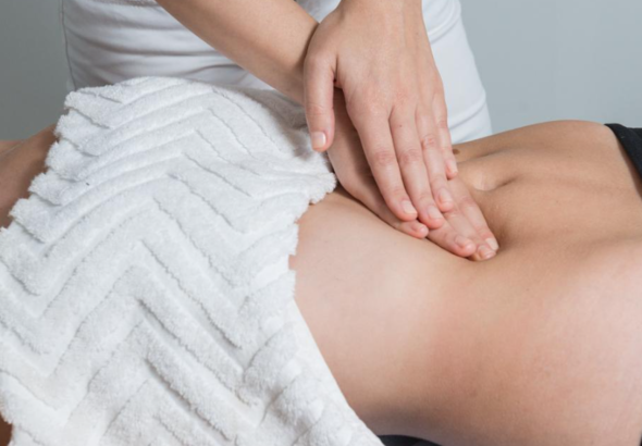Massage viscéral : une approche ciblée pour libérer les tensions internes